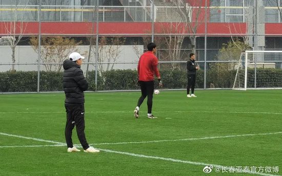 杨洋郑爽公开恋情